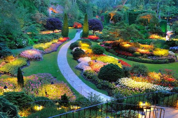 Butchart Gardens , Vancouver Island, British Columbia