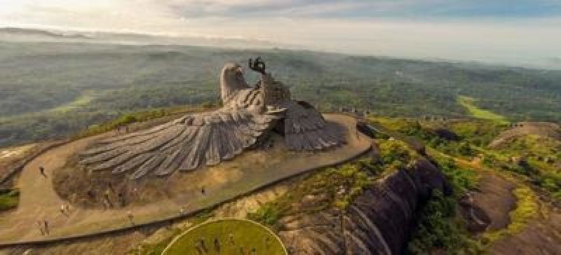 Jatayu-center